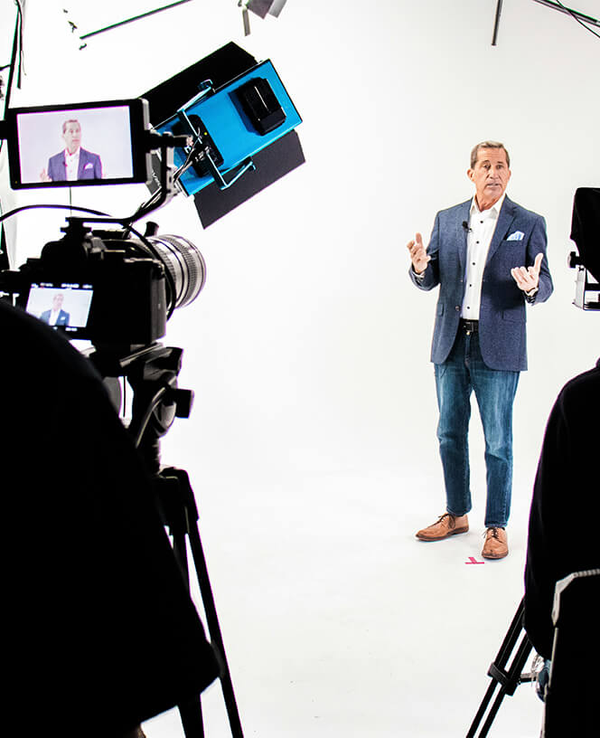 Senior Video Content Creator (m/w/d)